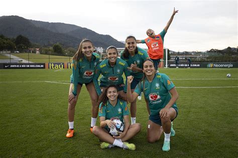 Seleção Brasileira é Convocada Para A Copa Do Mundo Feminina Nesta