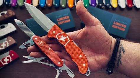 Victorinox Hunter Pro Alox Pioneer X Limited Edition 2021 Tiger