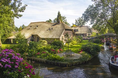 Giethoorn, Netherlands - The Netherlands Photo (41490817) - Fanpop