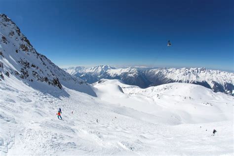 Les pistes mythiques de l Alpe d Huez À proximité de Grenoble