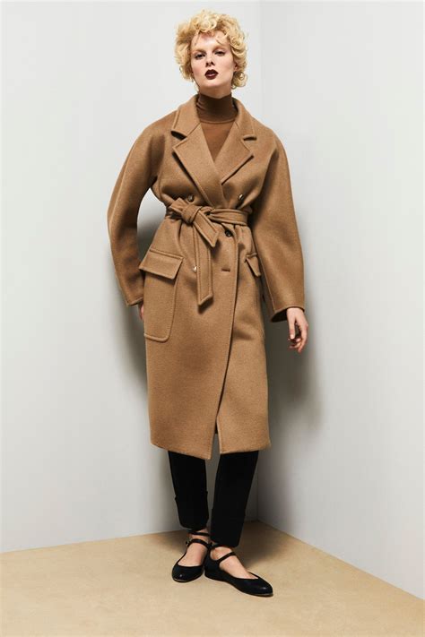 Max Mara Pre Fall Fashion Show Max Mara Pre Fall Fashion Show