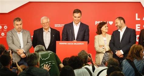 El Psoe Gana Las Elecciones El Pp Resiste Desastre De Podemos Colau