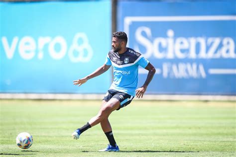 Gr Mio Define Data Para Retorno De Reinaldo Aos Gramados Sougremio