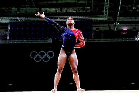 Conheça Simone Biles ouro na ginástica artística Alto Astral