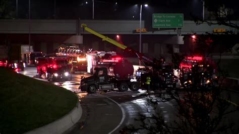 Northbound I 75 Reopens At Vernor Highway In Detroit After