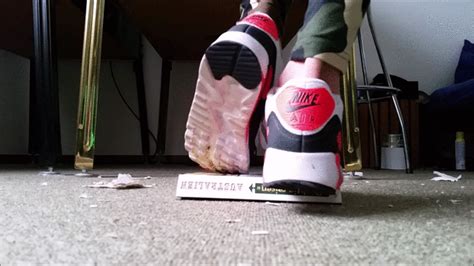 Nikestompers Crushing And Trampling Brutal Crushing With Nike Air Max 90