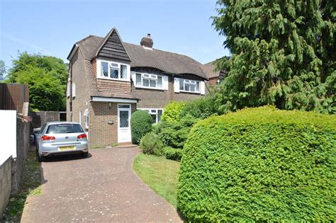 3 Bed Semi Detached House For Sale In Waddington Avenue Old Coulsdon