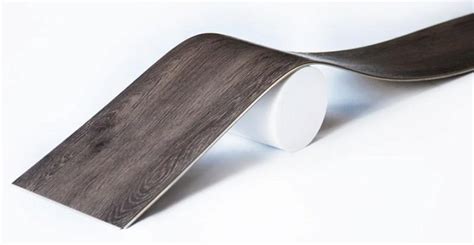 Ламинат на стену для кухни (46 фото): интерьер с ламинатом