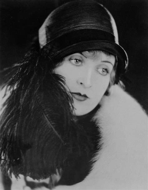 Ruth Hiatt Silent Movie Movie Stars Edna Purviance