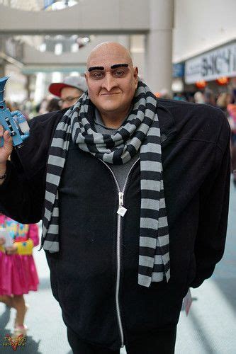 Gru Costume | Gru costume, Despicable me costume, Gru