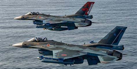 F-2 Attack Fighter for the Japan Air Self Defence Force – 2000 Daily