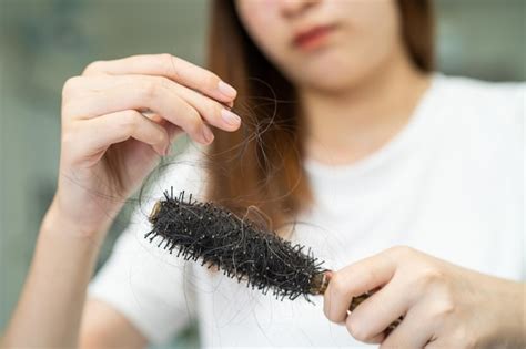 Las Mujeres Asi Ticas Tienen Problemas Con La P Rdida De Cabello Largo