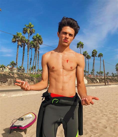 Went Surfing Today And Got Kinda Hurt Brent Rivera Brent Cute Guys