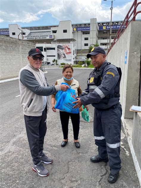 LDU Oficial On Twitter Siguen Llenando Las Donaciones Para Nuestros