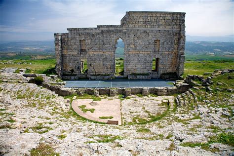 Ruinas De Acinipo En Ronda M Laga Magazine