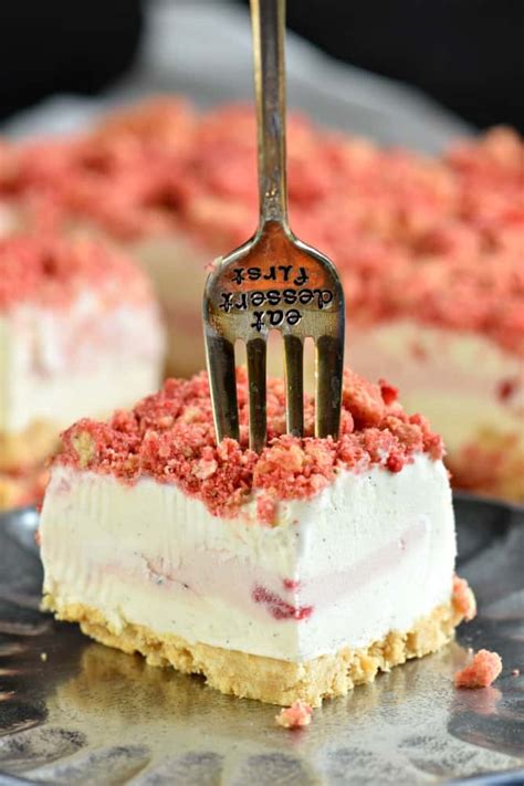 Easy No Bake Strawberry Shortcake Ice Cream Bars Recipe