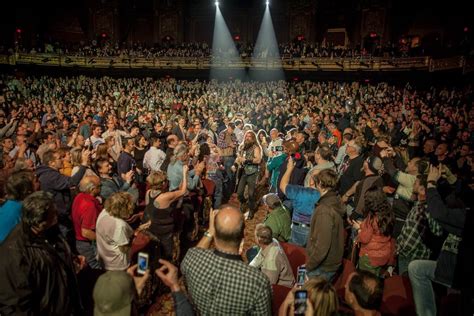 Tour The Stunning Kings Theatre Brooklyn - Behind the Scenes NYC (BTSNYC)