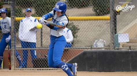 Kayla Kowalik Breaks Kentucky Softball S All Time Hits Record Against