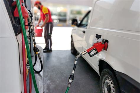 Aumentaron Los Combustibles Un Desde La Medianoche Diario La