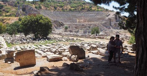 Full Day Tour Of Ancient Ruins In Ephesus From Izmir SuiteTrails