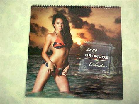 Classic 2009 Denver Broncos Cheerleaders Calendar - Pretty Cool