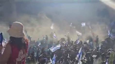 Protestas En Jerusal N Tras La Aprobaci N De La Primera Ley De La