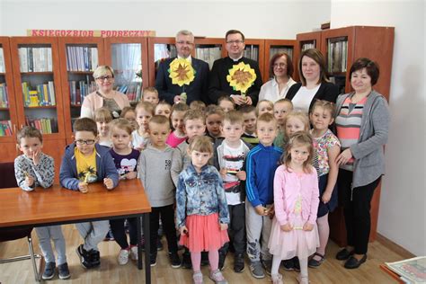 Biblioteka Miejsko Gminny O Rodek Kultury W Elechowie