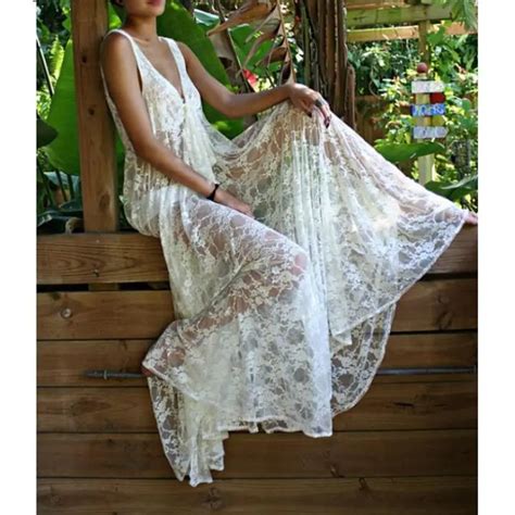 Vestido oco Out Lace decote em v sem mangas maxi branco longo verão