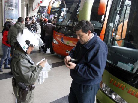 Carabineros De Vi A Del Mar Llam A Pasajeros A Denunciar