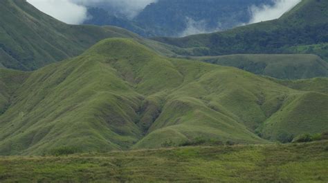 visit lae  travel guide  lae morobe expedia