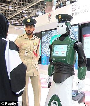 Real Life Robocop Starts Work In Dubai Tomorrow Onward Daily Mail Online