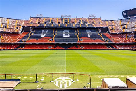 Estadio de Mestalla qué hacer en el campo del Valencia C F