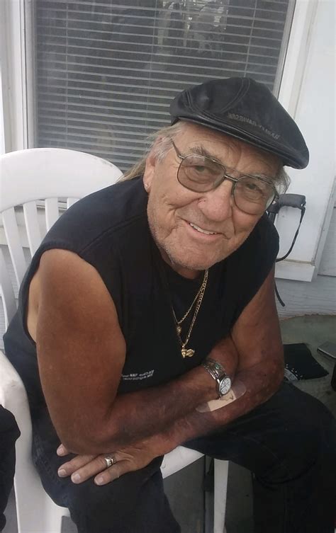 Les L. Jensen - Obituaries - Draeger-Langendorf Funeral Home & Crematory