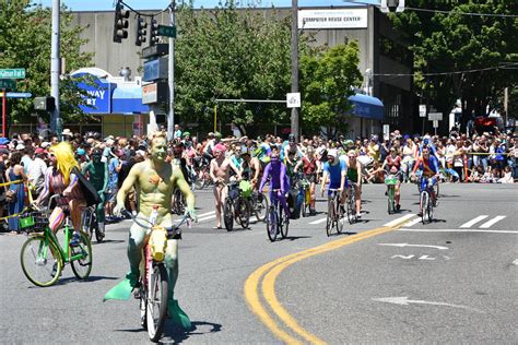 Fremont Seattle 2018 Nude Bike Ride 1397 Fremont Summer So Flickr