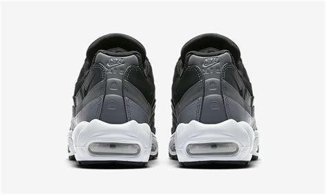 海外展開！ナイキ エア マックス 95 エッセンシャル “ブラックアンスラサイトダーク グレー” Nike Air Max 95 Essential “blackanthracite