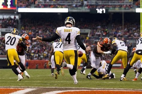 Steelers punter Jordan Berry's performance was far better than the raw ...