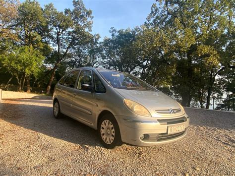 Citroën Xsara Picasso 2 0 HDi 2004 god