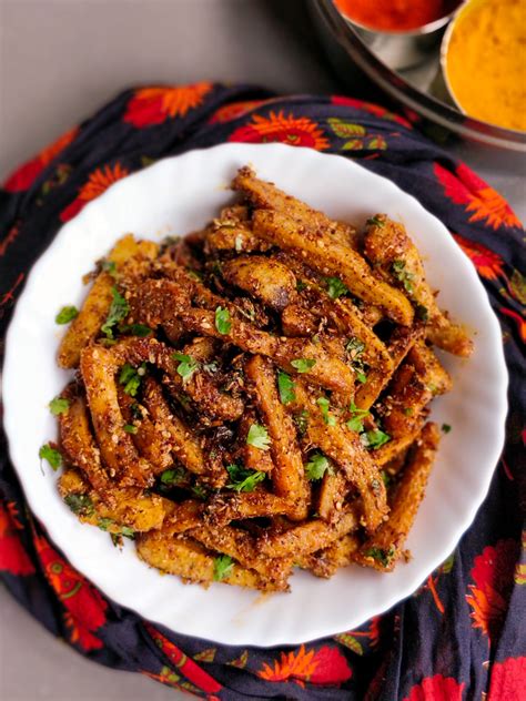 Arbi Ki Sabji Crispy Arbi Masala Recipe Dine Delicious