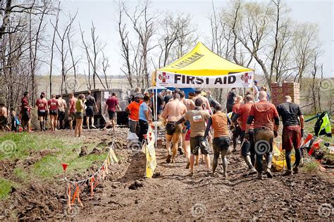 Tough Mudder Racers At The First Aid Station Editorial Photography