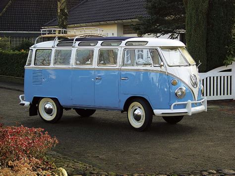 Photo Volkswagen Combi M Diatheque Motorlegend