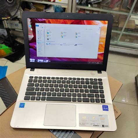 Laptop Leptop Asus X441m Ram 4gb Hdd 1tb Celeron N4000 Like New Lazada Indonesia