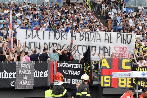 Cremonese Bellissimo Striscione Dei Tifosi Per Gabriele Sandri