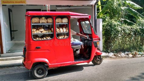 Food tuc tuc editorial photography. Image of asia, thai - 75070157