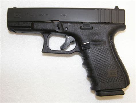 Glock 19 Gen 4 9mm Compact Pistol (New) | Rare Collectible Guns ...