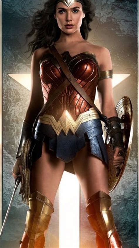 Gal - Gal Gadot Wonder Woman Iphone (#330344) - HD Wallpaper ...