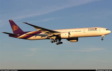 Hs Tkp Thai Airways International Boeing Aler Photo By Erik