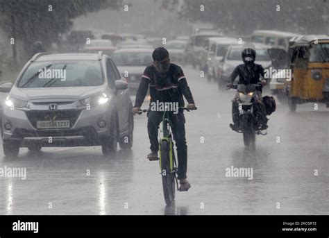 Monsoon Rain Lashes Into The Eastern Indian State Odisha S Capital City