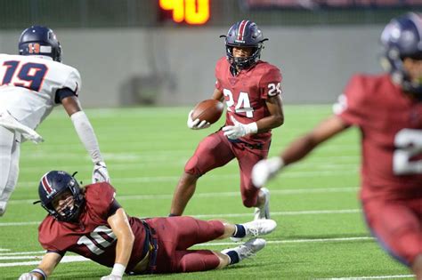 Defense, late TD keep Tompkins undefeated