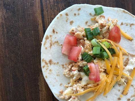 Easy Scrambled Egg Tacos