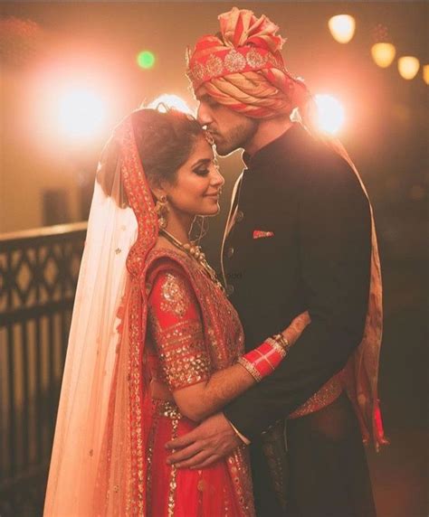 Pin By Desi Dulhans On Couple Goals With Images Indian Wedding